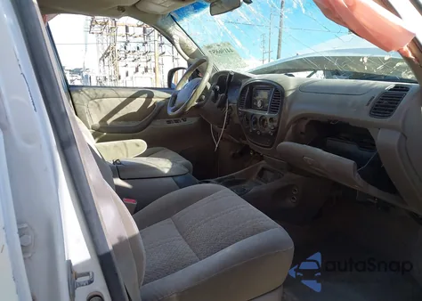 2005 Toyota Tundra Sr5 V8 z USA, uszkodzony, nr VIN 5TBET34135S466777